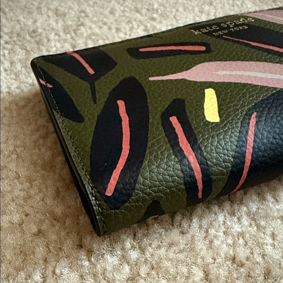 Kate Spade Eva modern feather bifold leather wallet - Picture 2 of 10